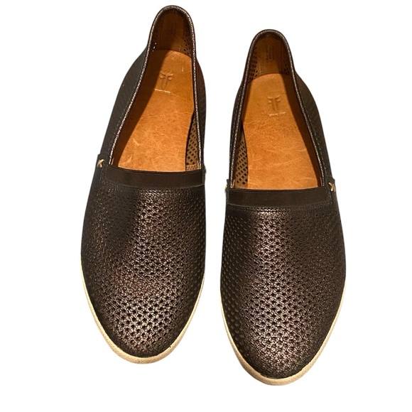 Women’s Perforated Leather Slip-On Sneakers | Size 8.5M Pewter - Picture 1 of 9